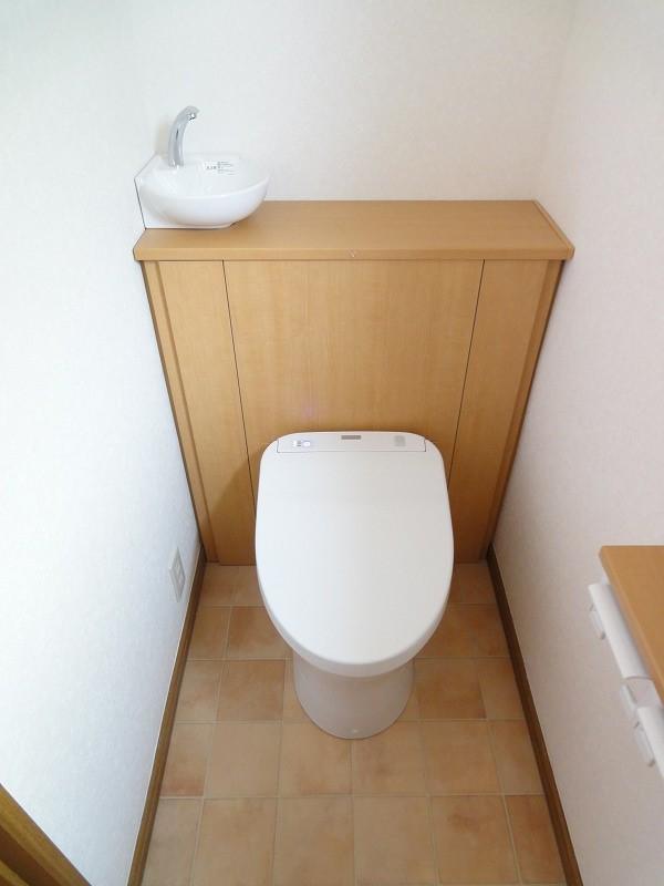 Toilet