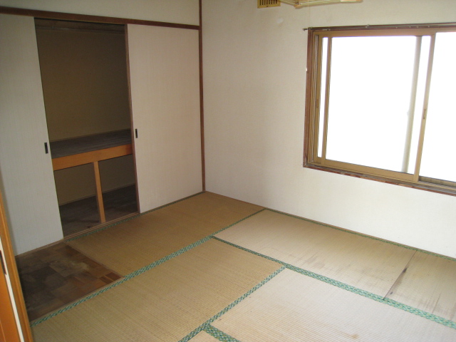 Other room space