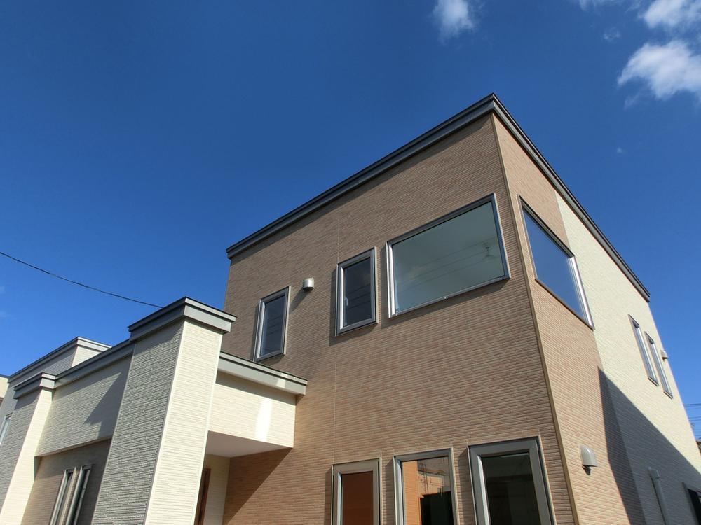 Local appearance photo