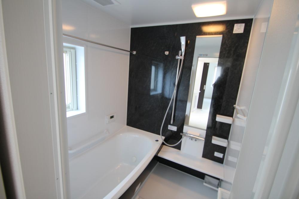 Bathroom. Room (August 2013) Shooting