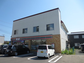 Convenience store. Seven-Eleven Hakodate Tomioka store (convenience store) to 350m