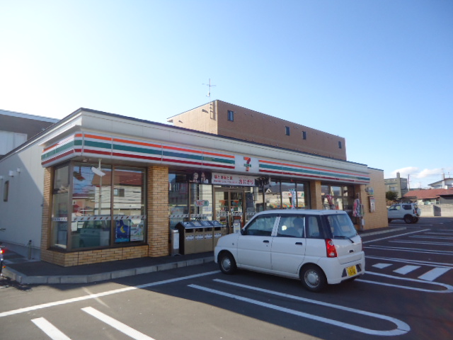 Convenience store. Seven-Eleven Hakodate Kirihanadori store up (convenience store) 165m