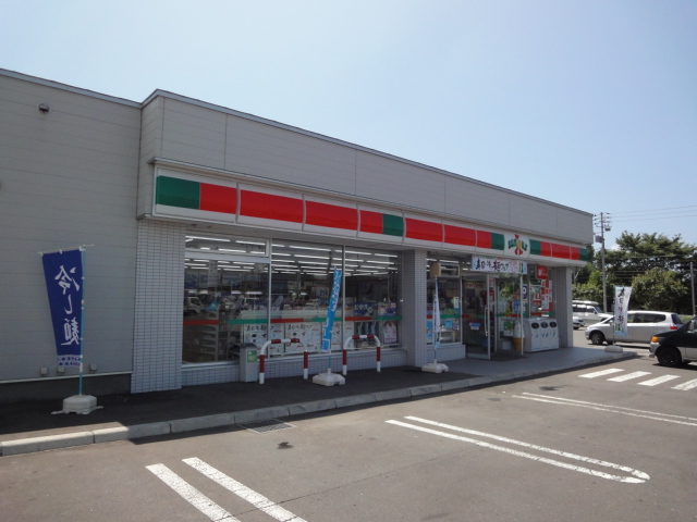 Convenience store. Thanks Hakodate Mihara 5-chome up (convenience store) 436m