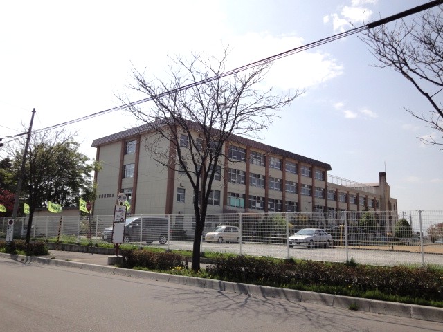 Primary school. 448m to Hakodate Municipal Kitamihara elementary school (elementary school)