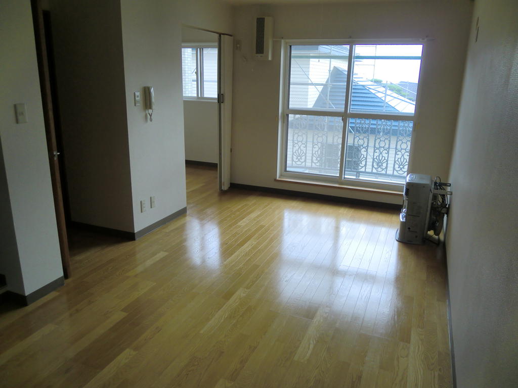 Living and room