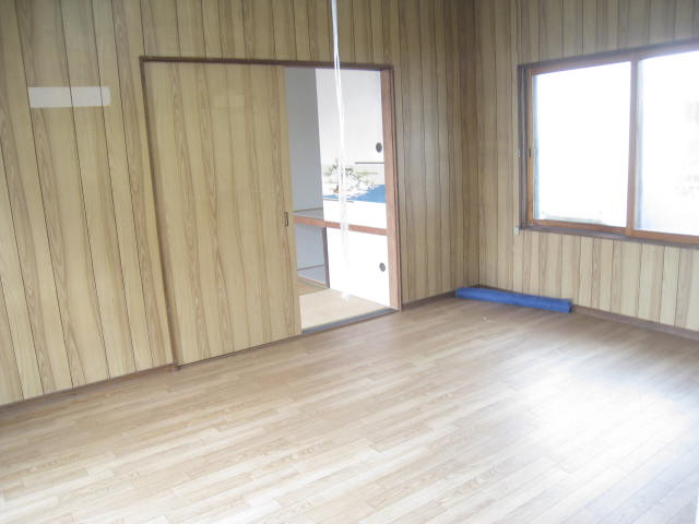 Living and room