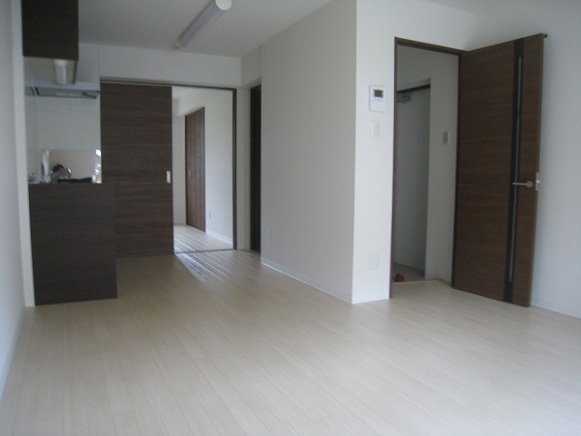 Living and room
