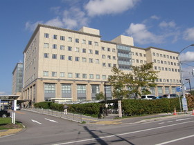 Hospital. 650m up to municipal Hakodate hospital (hospital)