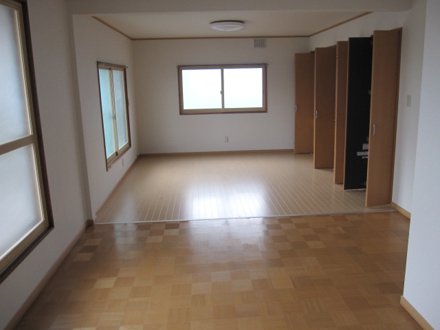 Other room space