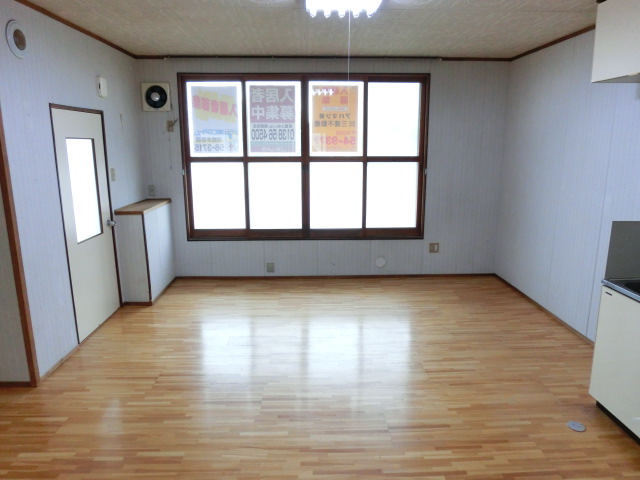 Living and room