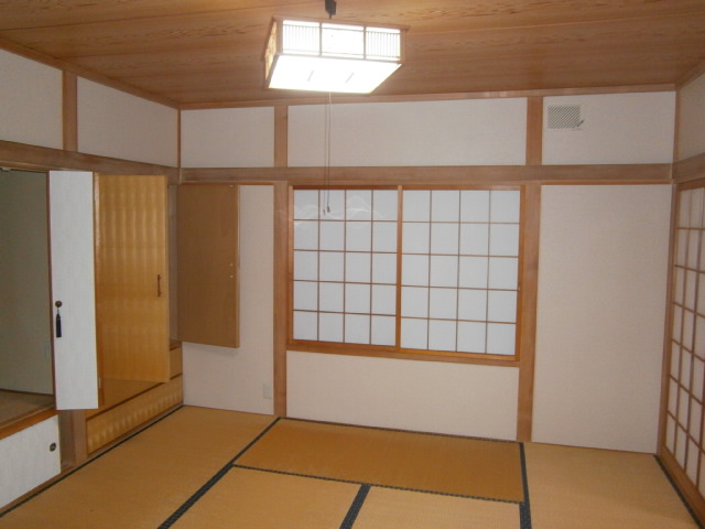 Other room space