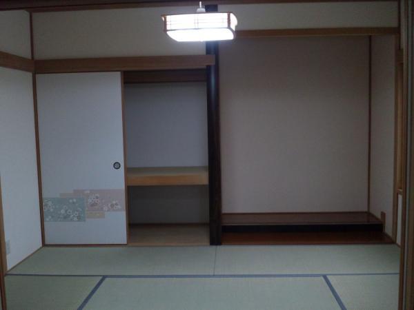 Non-living room. It tatami mat replacement
