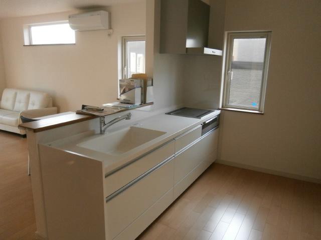 Kitchen. Panasonic System Kitchen! IH cooking heater!