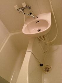 Bath. With bathroom dryer