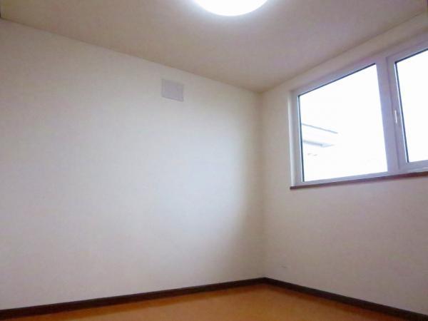 Non-living room. 2 Kaiyoshitsu 4.8 Pledge Was Mashi flooring Chokawa wallpaper Hakawa