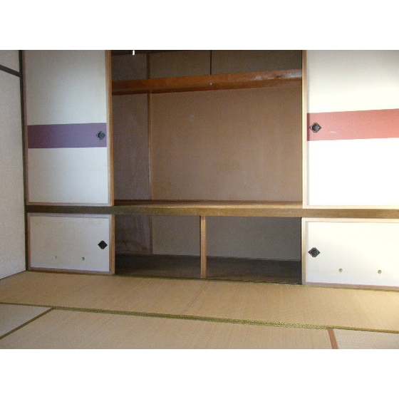 Other. Japanese-style storage