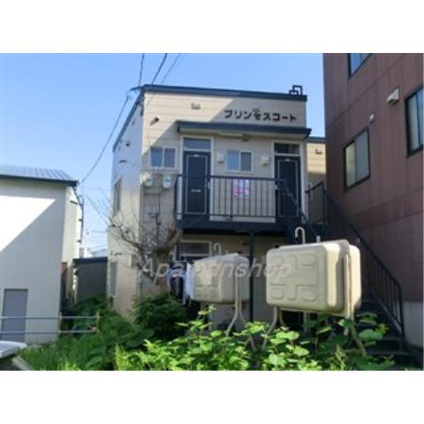 Building appearance. Good location of a 12-minute walk from JR Minamiotaru Station