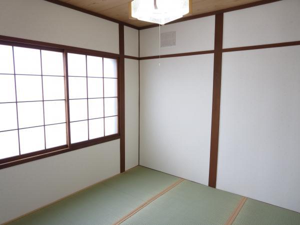 Non-living room. First floor Japanese-style room 4.5 tatami mats Tatami mat replacement