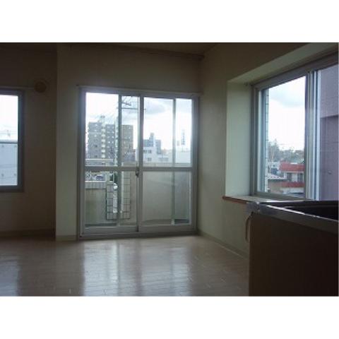 Living and room