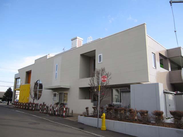 kindergarten ・ Nursery. Atsubetsunishi 160m to nursery school