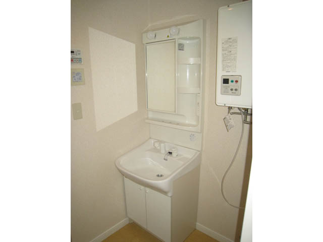 Other Equipment. Washbasin with shower