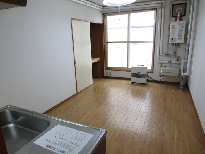 Living and room