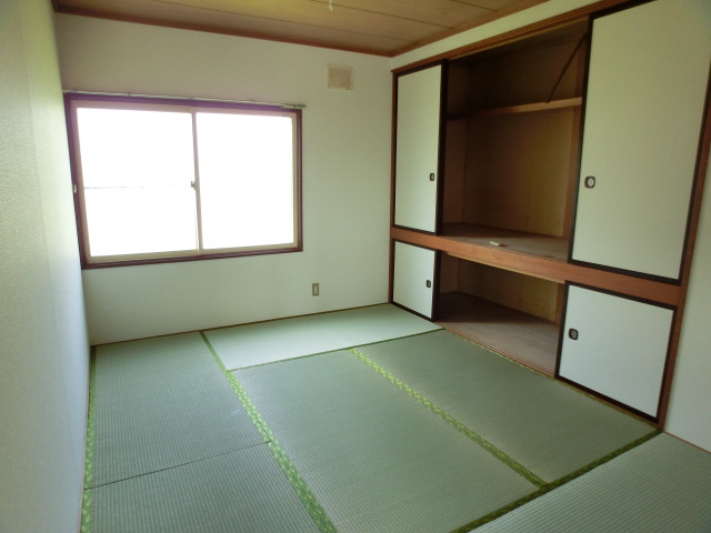 Other room space