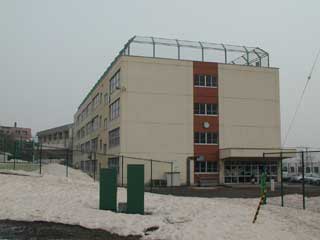 Primary school. Okurayama 600m up to elementary school (elementary school)