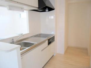 Kitchen. Spacious kitchen space