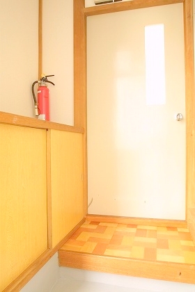 Entrance. Our limited plan ☆ 1 room limited! You can move in the fire insurance premium only! 