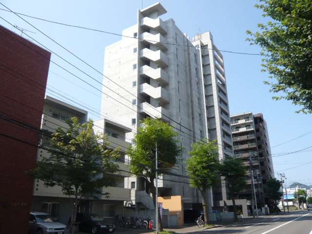 Building appearance. High-rise apartment ☆ 
