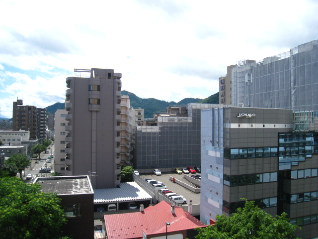 View. South views of the Maruyama, Also overlooking mountain