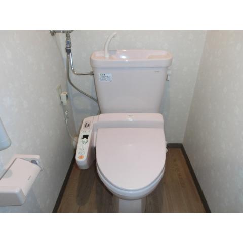 Toilet