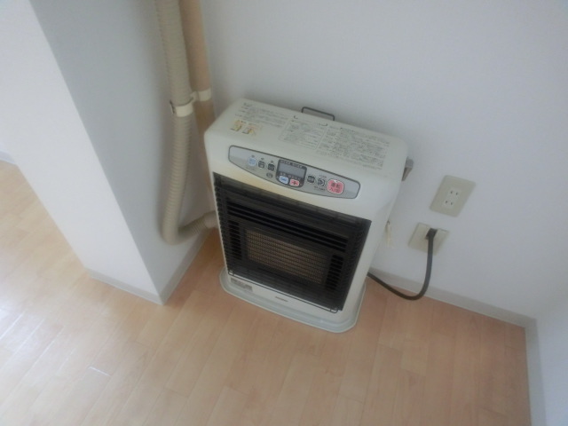 Other Equipment.  ☆ Is the living of heating ☆ 