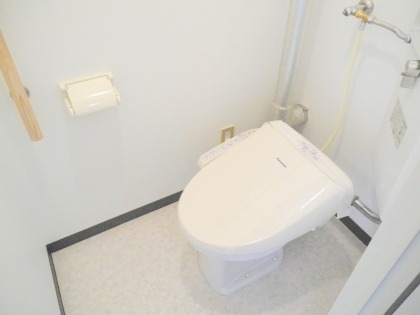 Toilet. During recruitment popular away room 2LDK is in the pre-reform ☆ 