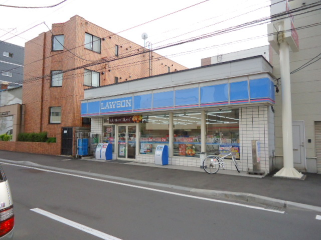 Convenience store. Lawson Sapporominami Article 7 west store up (convenience store) 182m