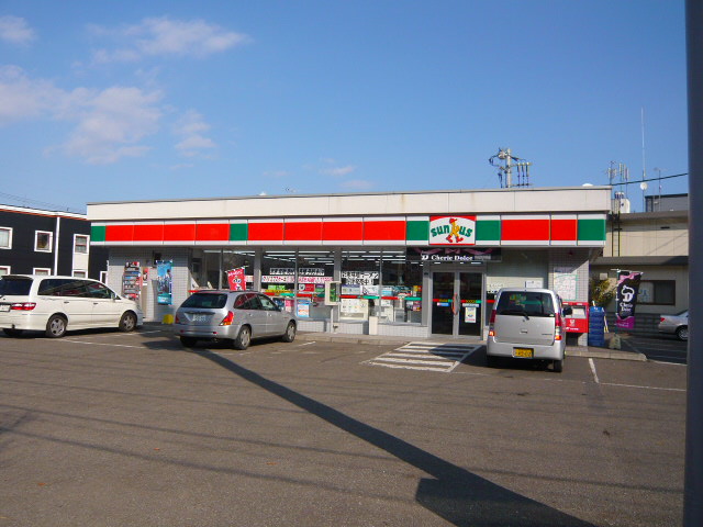 Convenience store. Thanks Minami Article 24 store up to (convenience store) 130m