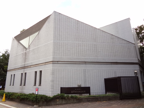 Other.  [Surrounding facilities] Kotaro Migishi Museum of Art (650m)