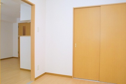 Living and room. Deposit ・ key money ・ Brokerage commission is all free of triple 0 yen Property