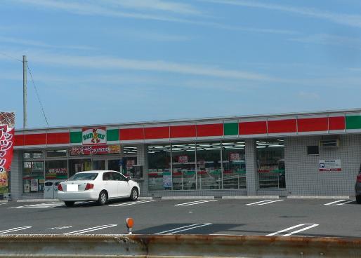 Convenience store. Thanks Minami Article 7 store (convenience store) to 463m