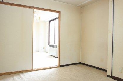 Living and room. ~ Sapporo's largest listing amount ~ Looking for room to big center shops