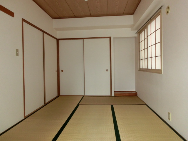 Other room space