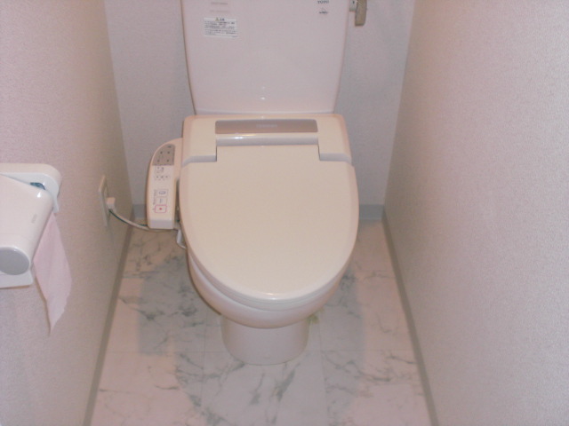 Toilet. We bidet equipped ☆ 