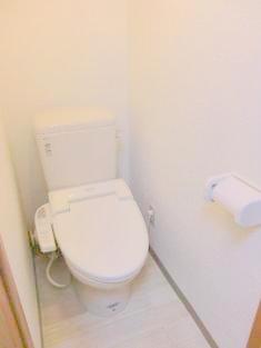 Toilet. Is a sale lease apartment station near ☆ Susukino also very close to the prime location