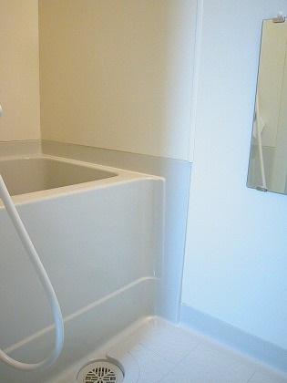 Bath. ~ Sapporo's largest listing amount ~ Looking for room to big center shops! 