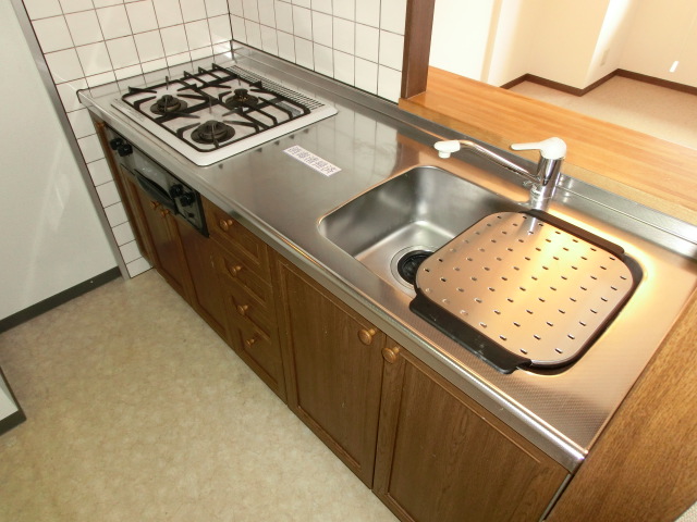 Kitchen.  ※ Same apartment separate room interior photo ※ 