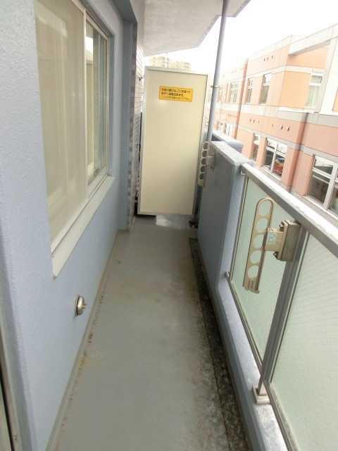 Balcony.  ※ Same apartment separate room interior photo ※ 