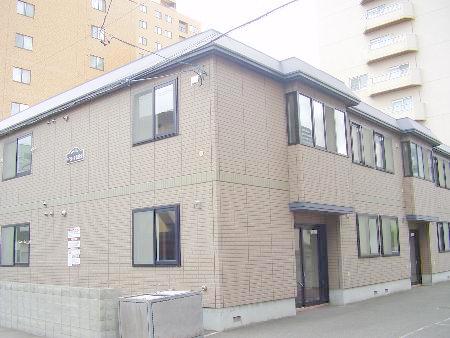 Building appearance. Popular Listings of house builders and construction! Station near Chuo is rare