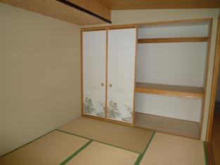 Other room space. With closet