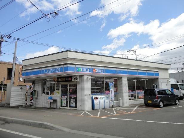 Convenience store. 411m until Lawson Sapporominami Article 16 west shop